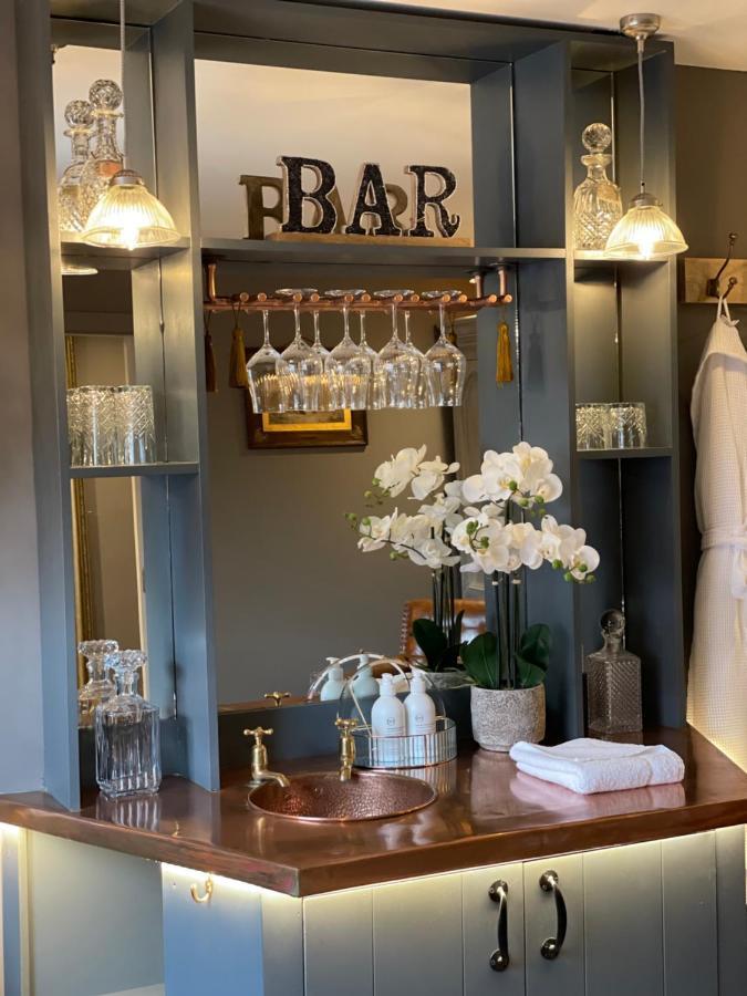 The Barth Room At Cheshire Boutique Barns Nantwich Extérieur photo